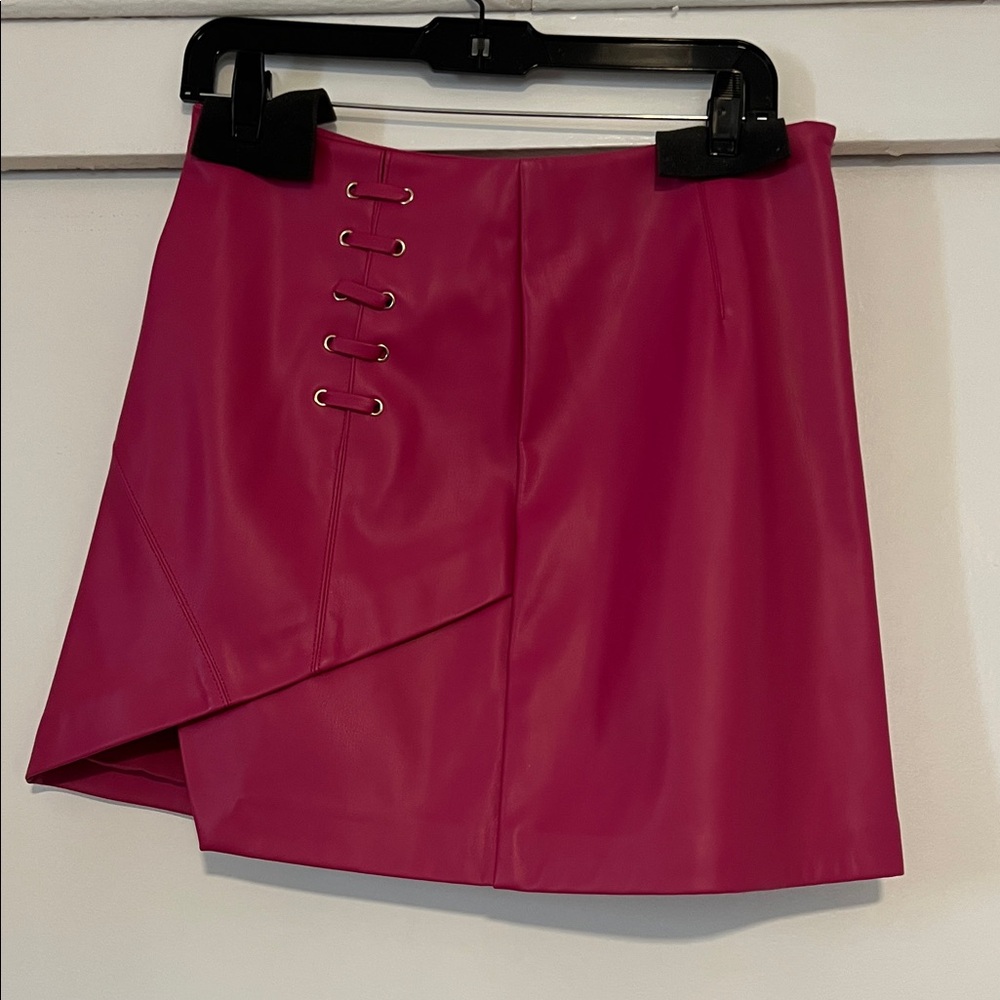 BCBG Fuchsia Faux Leather Mini Skirt Small